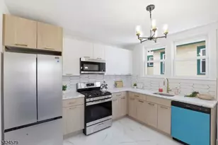 458 Springdale Ave, East Orange, NJ 07017 - Photo 9