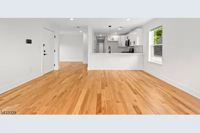 263 N 19 Street Second Floor #2, East Orange, NJ 07017 - Photo 3