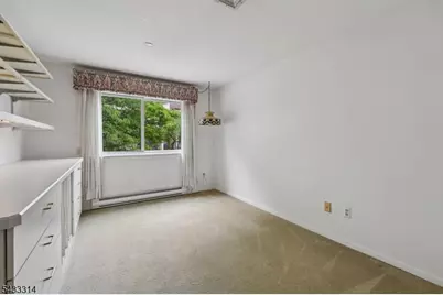 1 Peabody Ct, Teaneck Township, NJ 07666 - Photo 17