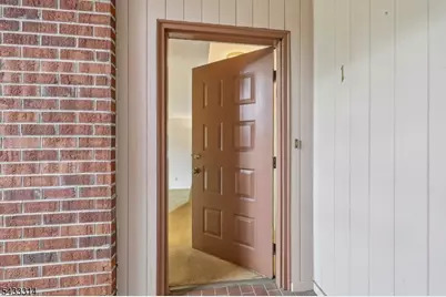 1 Peabody Ct, Teaneck Township, NJ 07666 - Photo 3