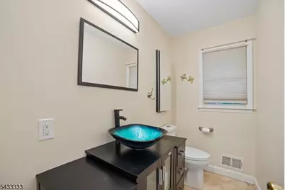 3 Carol Ct, Cranford Township, NJ 07016 - Photo 9