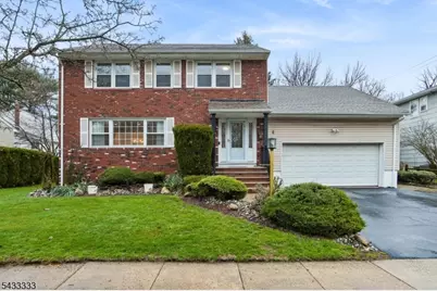 3 Carol Ct, Cranford Township, NJ 07016 - Photo 1