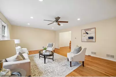 3 Carol Ct, Cranford Township, NJ 07016 - Photo 3