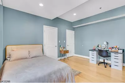 70 S Munn Ave #1002, East Orange, NJ 07018 - Photo 13