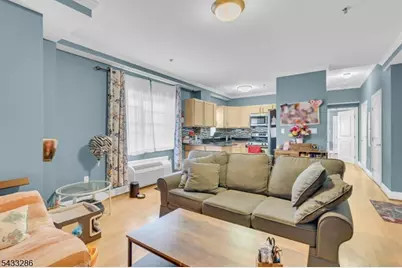70 S Munn Ave #1002, East Orange, NJ 07018 - Photo 3