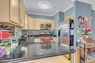 70 S Munn Ave, East Orange, NJ 07018 - Photo 5