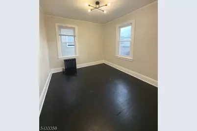 1054 Kilsyth Rd, Elizabeth, NJ 07208 - Photo 3