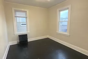 1054 Kilsyth Rd, Elizabeth, NJ 07208 - Photo 3