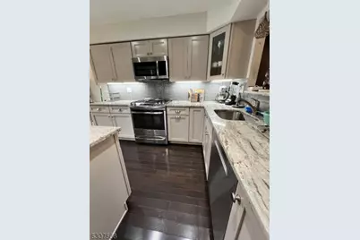 7 Dogwood Ct #7, Woodland Park, NJ 07424 - Photo 13