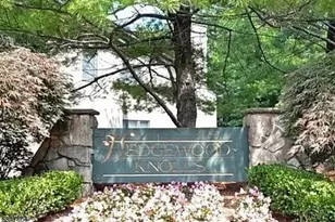 7 Dogwood Ct, Woodland Park, NJ 07424 - Photo 3