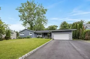 150 Fremont Ave, Park Ridge, NJ 07656 - Photo 1
