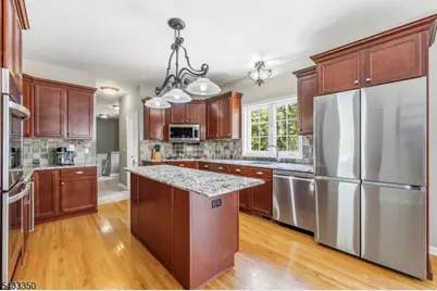 4 Matthew Dr, Byram Township, NJ 07871 - Photo 9