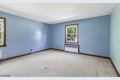 27 Shawnee Rd, Cranford Township, NJ 07016 - Photo 11