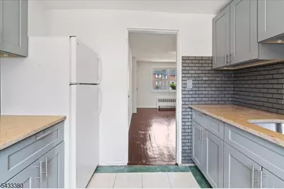21 A Carolyn Terrace, Roselle, NJ 07203 - Photo 17