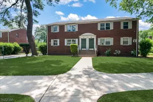 21A Carolyn Terrace, Roselle, NJ 07203 - Photo 11