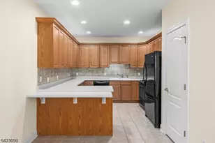 22 Dylan Dr, Sparta Township, NJ 07871 - Photo 7