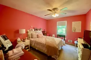33 Dena Dr, Wanaque, NJ 07465 - Photo 15