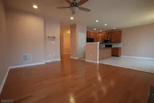 220 Patriot Hill Dr, Bernards Township, NJ 07920 - Photo 11