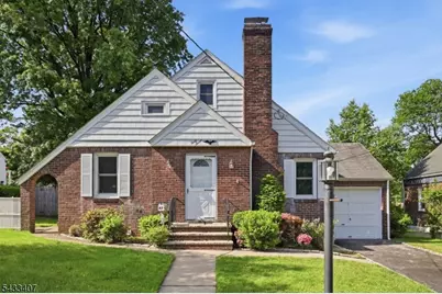 47 Christie St, Ridgefield, NJ 07660 - Photo 1