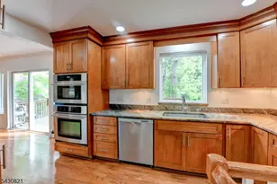 10 Toye St, Randolph Township, NJ 07869 - Photo 13