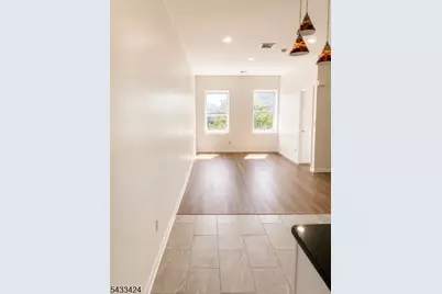253 Morris Ave #3, Elizabeth, NJ 07208 - Photo 3