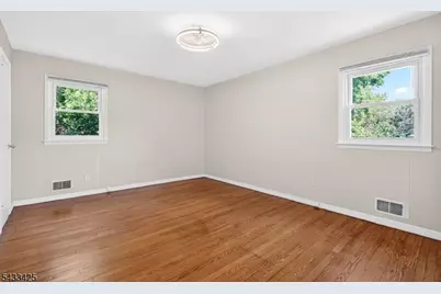 21 Troy Ct #1, Maplewood, NJ 07040 - Photo 19