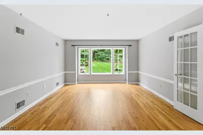 2 Deer Run, Clinton Township, NJ 08833 - Photo 15