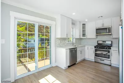 246 Main St, Old Bridge Township, NJ 08879 - Photo 15