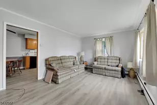 17 Butler Pl, Wanaque, NJ 07420 - Photo 35