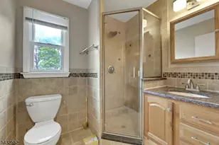 17 Butler Pl, Wanaque, NJ 07420 - Photo 33