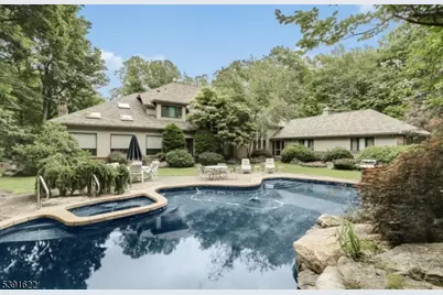 830 W Shore Dr, Kinnelon, NJ 07405 - Photo 39