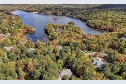 830 W Shore Dr, Kinnelon, NJ 07405 - Photo 49
