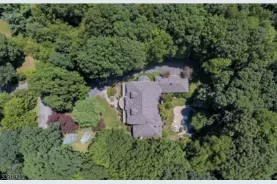 830 W Shore Dr, Kinnelon, NJ 07405 - Photo 43