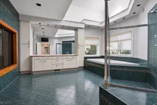 830 W Shore Dr, Kinnelon, NJ 07405 - Photo 29