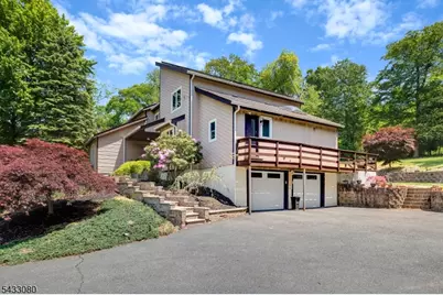 4 Skytop Dr, Denville, NJ 07834 - Photo 3