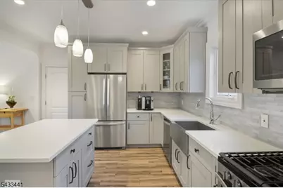 28 Hazelwood Rd, Bloomfield, NJ 07003 - Photo 11