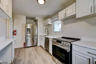37 E Somerset St, Raritan, NJ 08869 - Photo 7