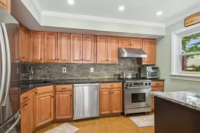 214 Santa Fe Trl, Hopatcong, NJ 07843 - Photo 15