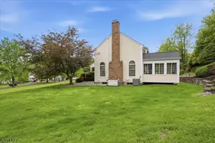 42 Copper Penny Rd, Raritan Township, NJ 08822 - Photo 31
