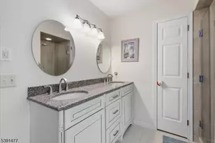 42 Copper Penny Rd, Raritan Township, NJ 08822 - Photo 27