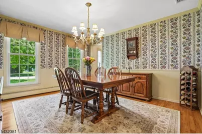 189 Old Farmers Rd, Washington Township, NJ 07853 - Photo 13