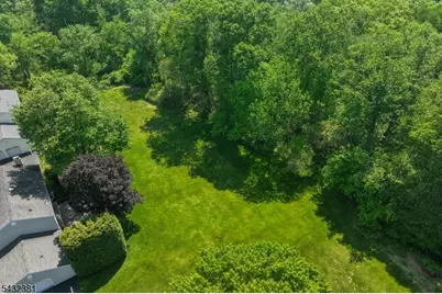189 Old Farmers Rd, Washington Township, NJ 07853 - Photo 45