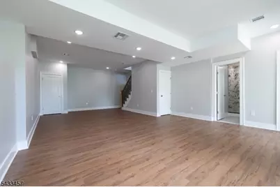 54 Navajo Ave, Parsippany, NJ 07034 - Photo 33