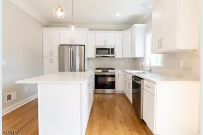 54 Navajo Ave, Parsippany, NJ 07034 - Photo 11