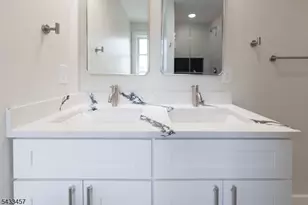 54 Navajo Ave, Parsippany, NJ 07034 - Photo 21