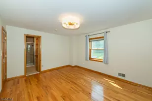 77 Rockwood Rd, Florham Park, NJ 07932 - Photo 15