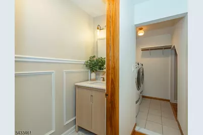 77 Rockwood Rd, Florham Park, NJ 07932 - Photo 17