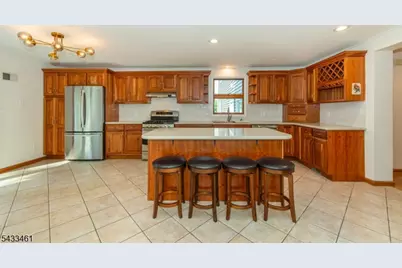 77 Rockwood Rd, Florham Park, NJ 07932 - Photo 19