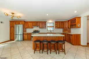 77 Rockwood Rd, Florham Park, NJ 07932 - Photo 19