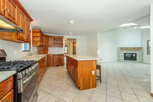 77 Rockwood Rd, Florham Park, NJ 07932 - Photo 21